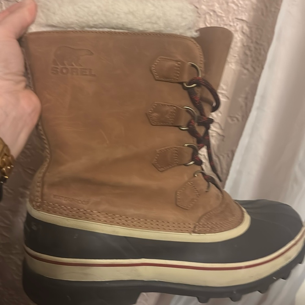 Men’s SOREL caribou boots waterproof